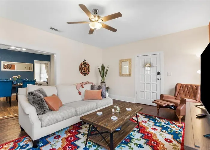 Uplifting 2bd House In The Heart Of Fortworth Fort Worth
